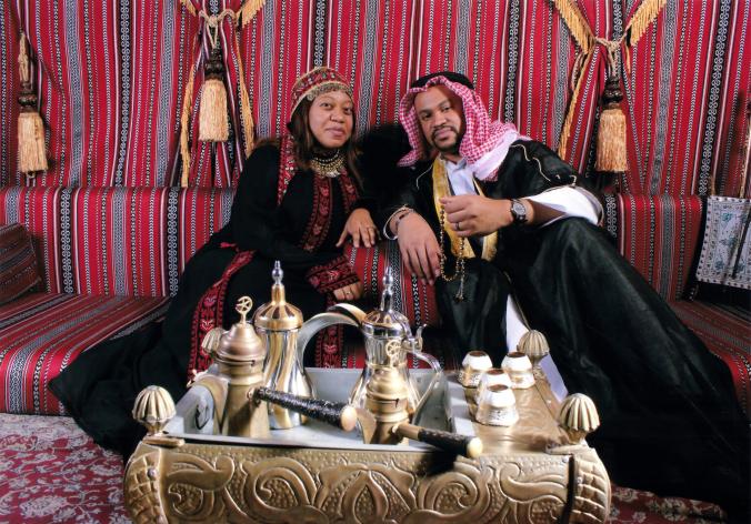 The Sheikh and the Shaykhah require further refreshment.